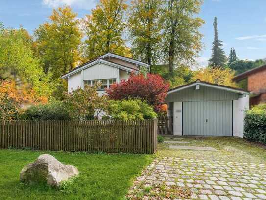 Deisenhofen: Wunderschönes Einfamilienhaus mit Hanglage und großem Garten