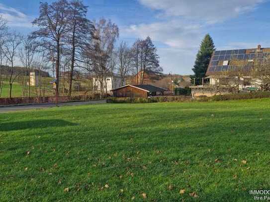 Baugrundstück in 08107 Hartmannsdorf zu verkaufen, randerschlossen!