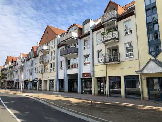 Große 3 Raumwohnung mit Balkon und Aufzug