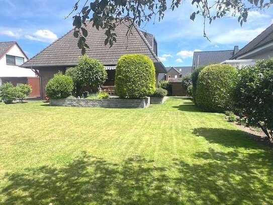 RESERVIERT - Sonniges Haus in Garbsen-Meyenfeld - Süd/West Terrasse mit Garten