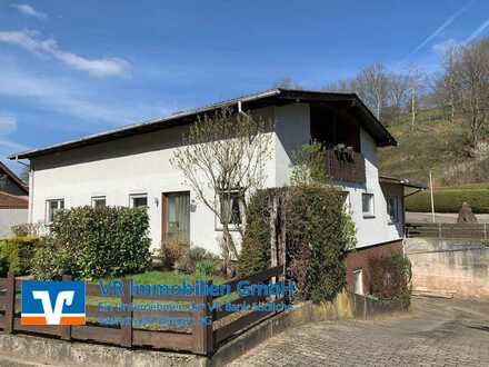 Aufgestockter Winkelbungalow mit sehr viel Platz und nagelneuer Heizung