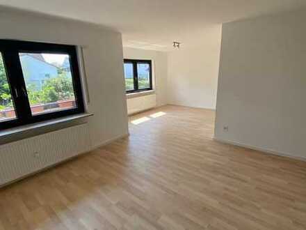 Erstbezug nach Sanierung mit Balkon: ansprechende 3-Zimmer-Wohnung in Schriesheim