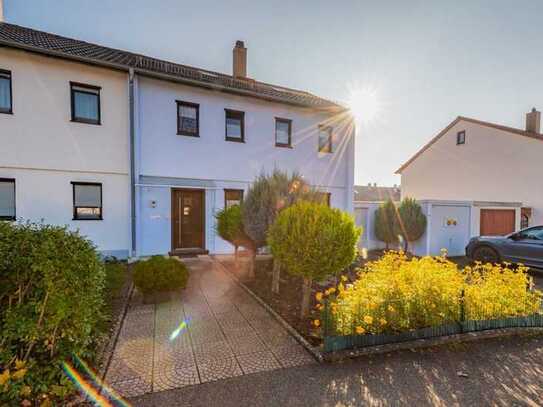 ::::Ein Sonnenparadies für die Familie mit ca. 427 m² Grundstück::::