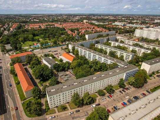 3 Räume plus separatem "Ankleidezimmer"
