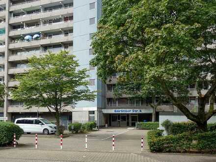 Neuss - leerstehende 2-Zimmer-Eigentumswohnung mit Tiefgaragenstellplatz und großem Balkon!