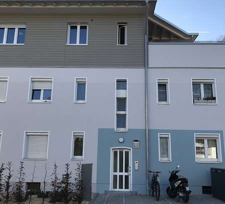 2 Zimmer Wohnung mit Terrasse in zentraler Lage