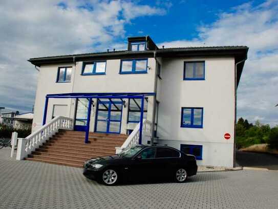 Erftstadt Liblar, Gewerbegebiet, in einem repräsentativen Gebäude, Büro zu vermieten