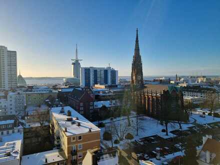 Erstbezug nach Sanierung mit Balkon: exklusive 2-Zimmer-Wohnung in Bremerhaven 80qm in der Deichstr.