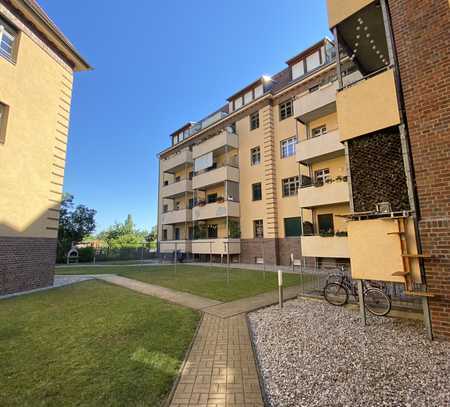 **ERDWÄRME**Tolle 2-RWG im 2. OG mit - Balkon- Tageslichtbad mit Wanne - WE 14**