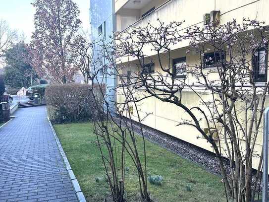 ***Abramo&Partner*** 3-Zimmer Wohnung mit Südbalkon und Stellplatz in Walldorf