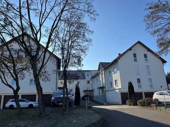 Ab 01.05.2025 - Frisch renovierte 3-Zimmer-Wohnung mit Balkon