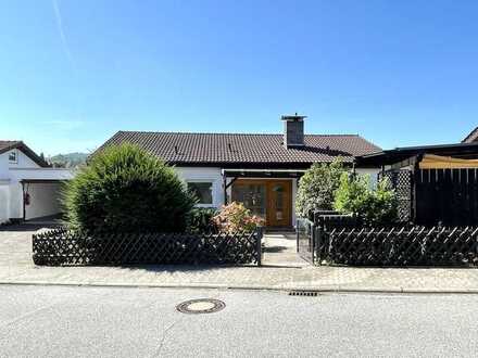 +++ Charmantes Einfamilienhaus mit Balkon und Garten +++