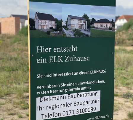 Tolle Lage von Hellersdorf, Einfamilienhaus von ELKHAUS mit großem Garten