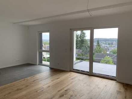 Exklusive Neubauwohnung mit großem Balkon