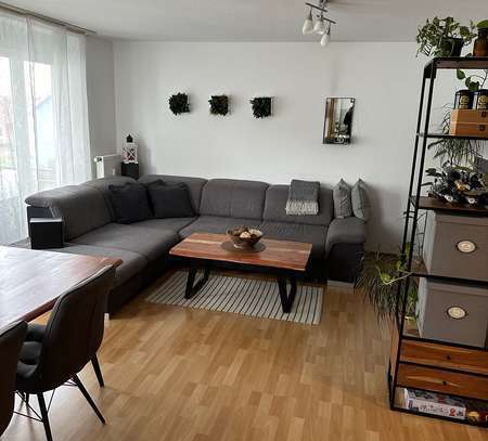 Helle 3-Zimmer-Wohnung mit Balkon und EBK