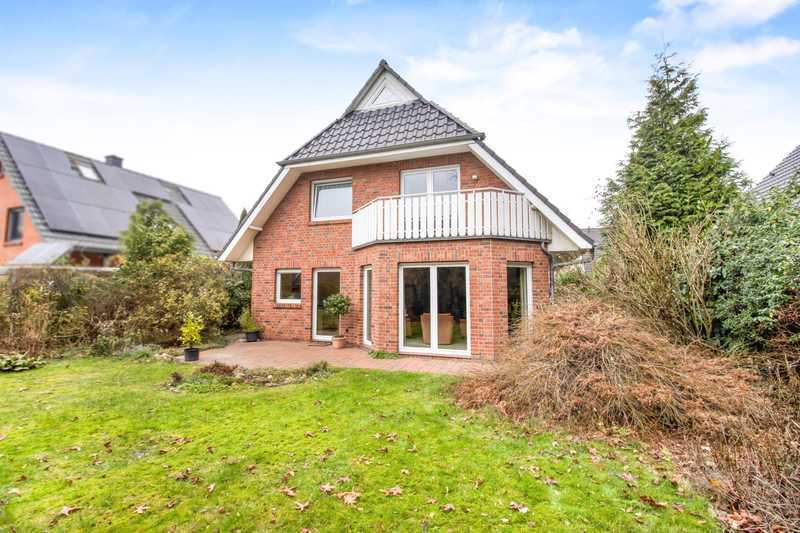 Bremen-St. Magnus: Freistehendes Einfamilienhaus mit Sonnenterrasse, Garten und Garage