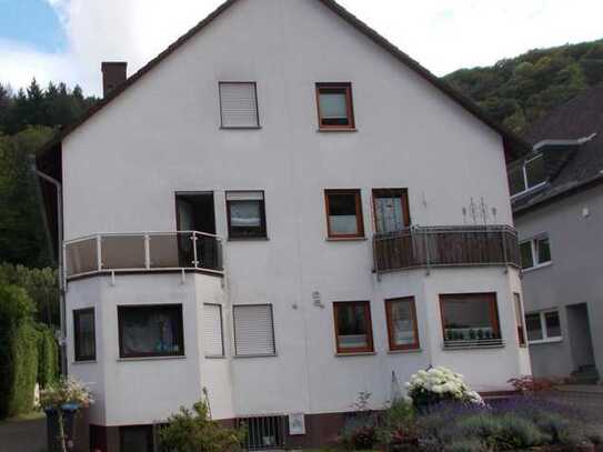 Mehrfamilienhaus in Trier mit südlichem Waldrandblick