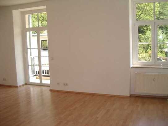 4 Zimmer und 2 Balkone im idyllischen Lockwitzgrund