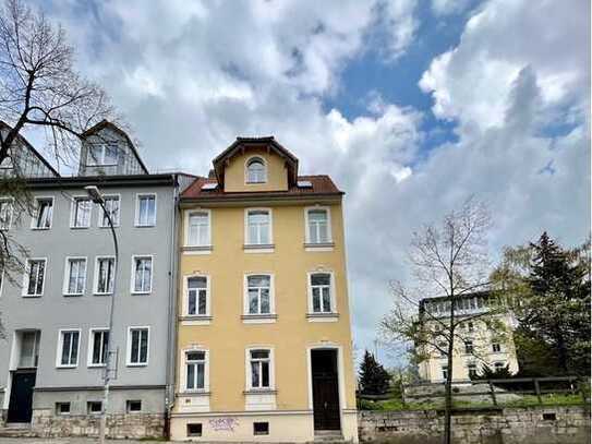 Erstbezug nach Sanierung mit EBK: Schöne 3-Raum-Wohnung in Weimar