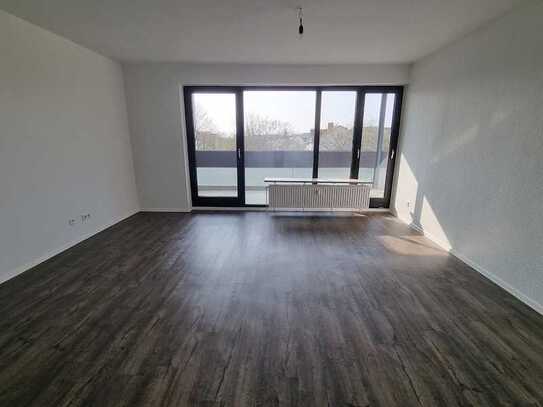 Renovierte 3-Zimmer-Wohnung mit Balkon und optionalem Tiefgaragenstellplatz!