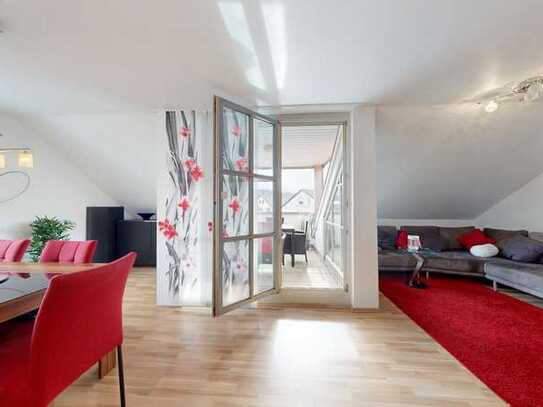 sonnige 3,5 Zimmer Wohnung mit Loggia