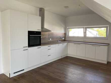 Helle, neuwertige 3-Zimmer-Wohnung mit neuer Küche und gehobener Ausstattung in Pöttmes