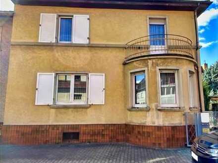 Charmantes 30er Jahre Haus mit großem Garten