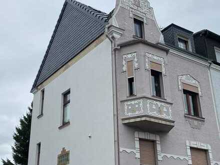 Fürstentum Merscheid – Wohnen & Arbeiten im Einfamilienhaus mit Einliegerwohnung & sep. Nebengebäude