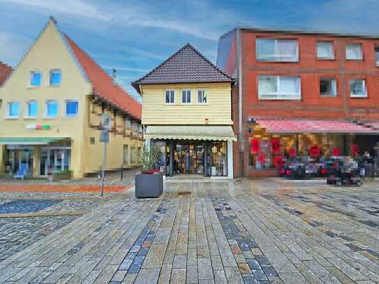 Kleines Geschäftshaus mit Entwicklungspotential in der Verdener Fußgängerzone