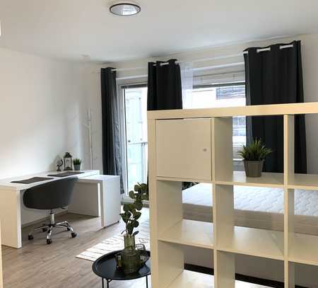 Charmantes, frisch saniertes 1-Zimmer-Apartment mit Balkon in Pempelfort, Düsseldorf