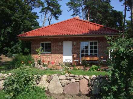 Verkaufen Ferienhaus in 18556 Juliusruh auf der Insel Rügen 75 m zum Ostsee-Badestrand