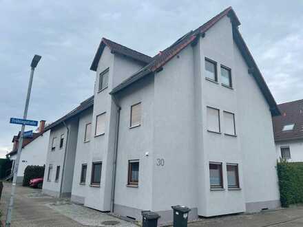 Rheinstetten-Mörsch: Attraktive 3-Zimmer-Wohnung mit großem Südbalkon und Garage