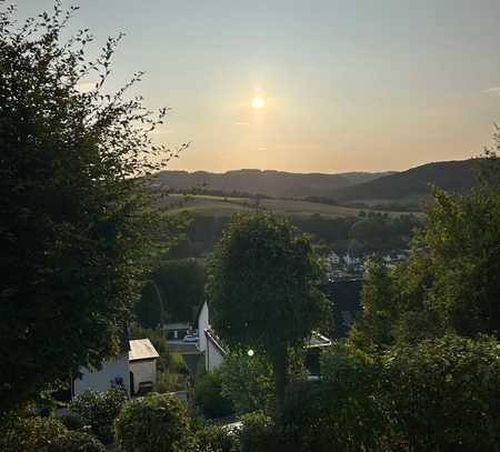 REIHENENDHAUS Herrliche Aussicht ins Wiedtal