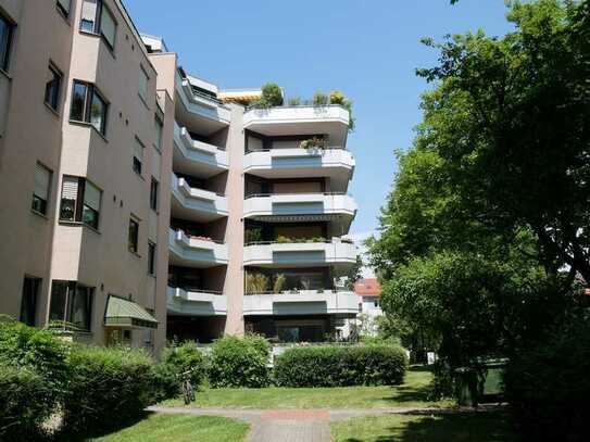 helle großzügige Wohnung mit Blick ins Grüne - Aufzug - Südloggia -