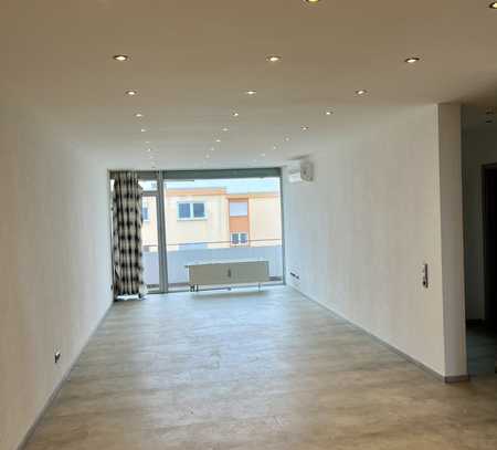 Freundliche 3-Zimmer-Wohnung mit EBK und Balkon in Mutterstadt