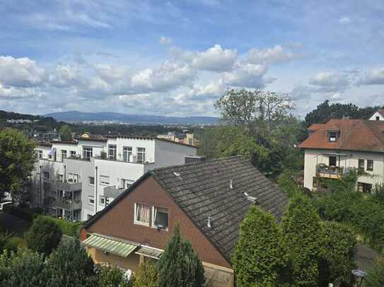 Bad Vilbel-Toplage mit Panoramablick! 4 Zi. Penthouse-ETW m. Rund um Terrasse!!!