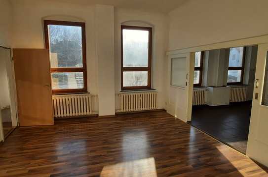 Modernisierte Familienwohnung (4 -Raum/Einbauküche) in Königsbrück (Privatvermietung)