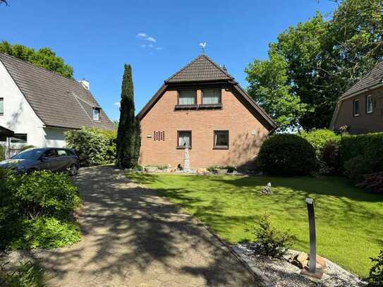 PROVISIONSFREI Einfamilienhaus mit traumhaftem Blick über Treudelberg Golfplatz