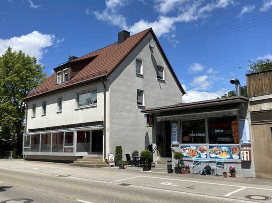 Direkt an der Durchgangsstraße - Wohn- und Geschäftshaus im Zentrum von Königsbronn