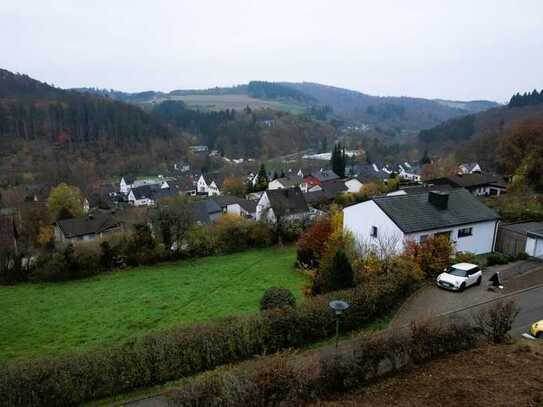 Baugrundstück mit sehr schönem Ausblick