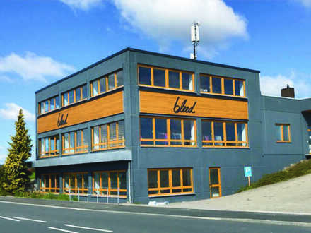 Modernes Gewerbeobjekt mit vielseitiger Nutzungsmöglichkeit