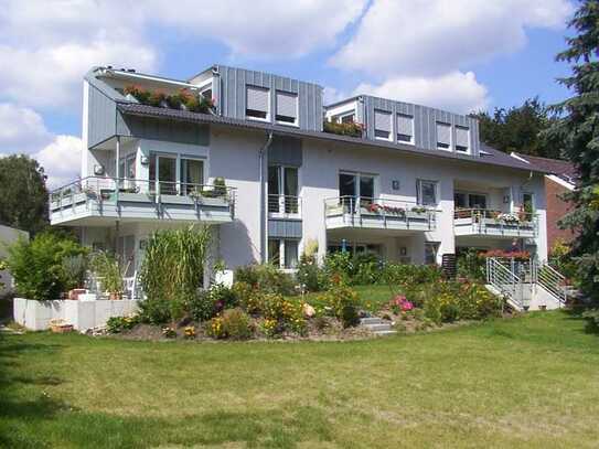 Mülheim (Ruhr) Saarn - Nachbarsweg - 147 m² 4-Zimmer Maisonette mit Balkon 1.+2. OG (wird renoviert)