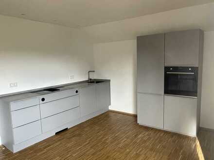 Erstbezug: schöne 3-Zimmer-Wohnung mit Einbauküche und Balkon in Schwanau