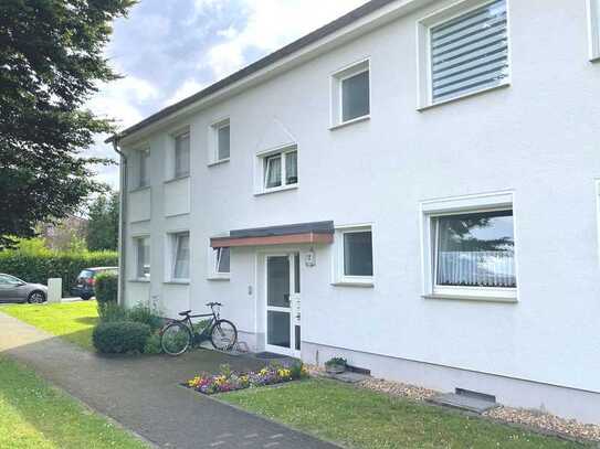 Provisionsfreie solide vermietete Erdgeschosswohnung mit Sonnenbalkon