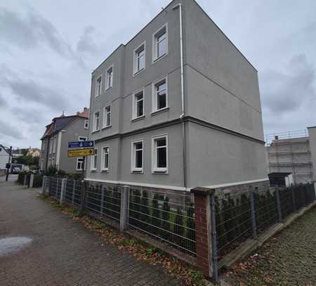 105 m² Wohnung mit Balkon und 2 Stellplätzen in zentraler Lage und kleiner Hausgemeinschaft