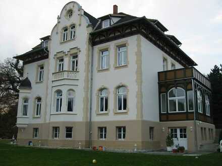 Niedliche 2-Zimmerdachgeschosswohnung mit tollem Blick im Brunnental HE!Stellplatz, Keller