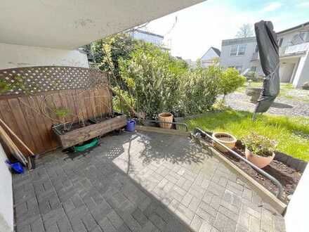 --R-E-S-E-R-V-I-E-R-T--! Helle 2 Zi.-EG-Wohnung mit Terrasse und Stellplatz im Dreikoenigenviertel