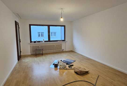 Frisch renovierte 3-Zimmerwohnung mit Balkon