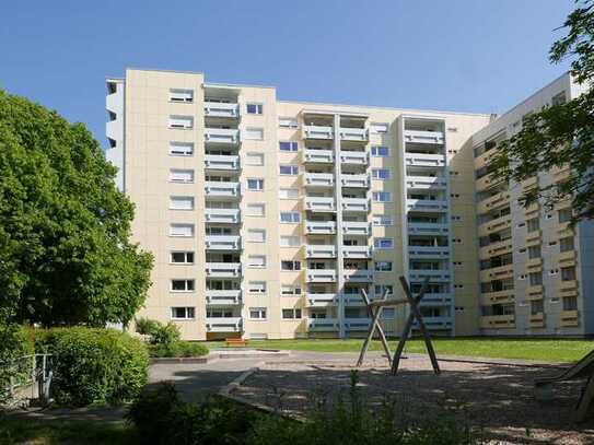 Attraktive 3-Zimmer-Wohnung mit Balkon und Garage in schöner Ortsrandlage von Möhringen