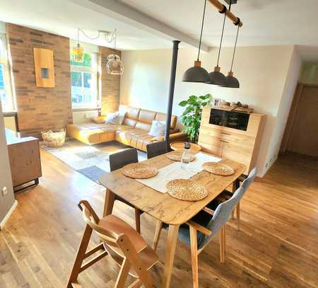 Stilvolle möblierte 5-Raum-Wohnung zur Kurzzeitvermietung (6 Monate) in Großkrotzenburg